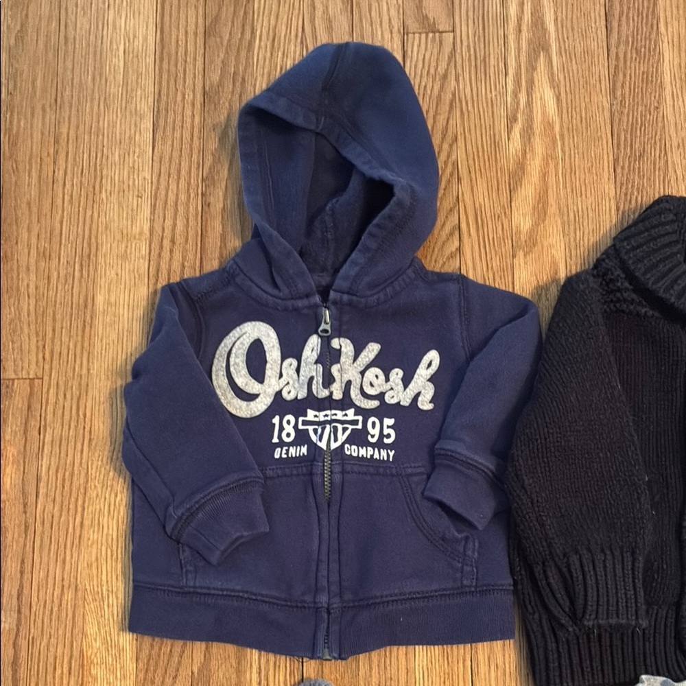 Assorted Sweaters and One Jacket - Picture 8 of 13